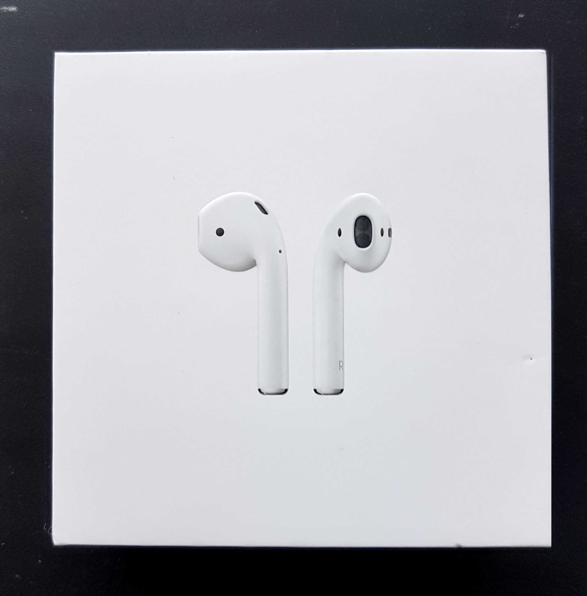 Comment Differencier Les Airpods 1 Et 2 Comment reconnaitre les vrais APPLE airpods publié le 24 11 2020